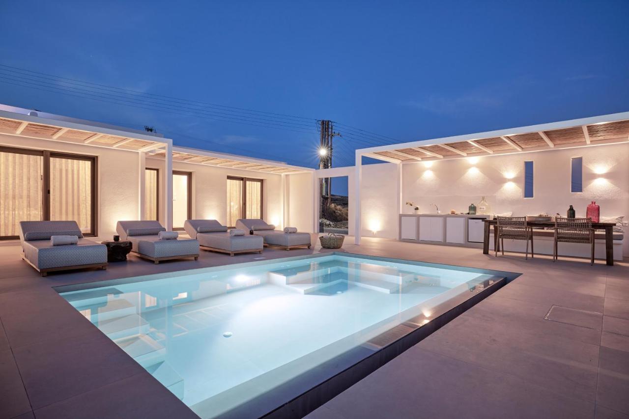 Dot Milos Adamantas  Exterior photo