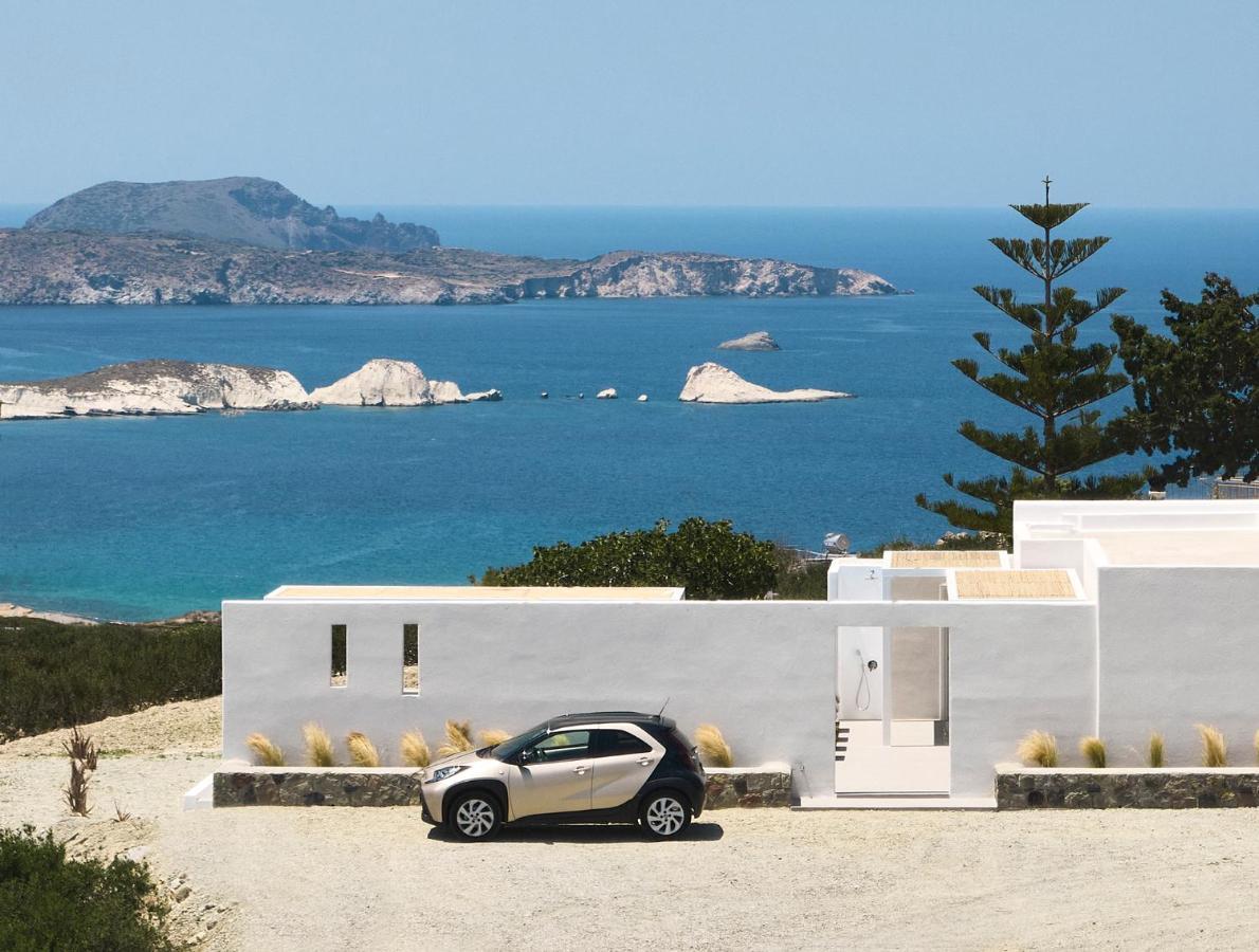 Dot Milos Adamantas  Exterior photo